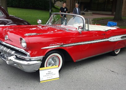 | Downtown Naperville Classic Car Show