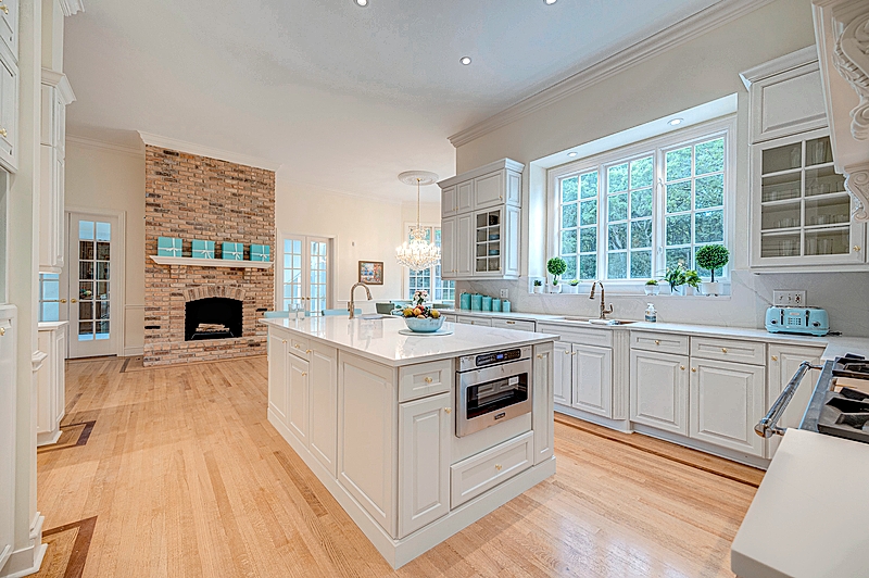 The kitchen of a Wheaton home