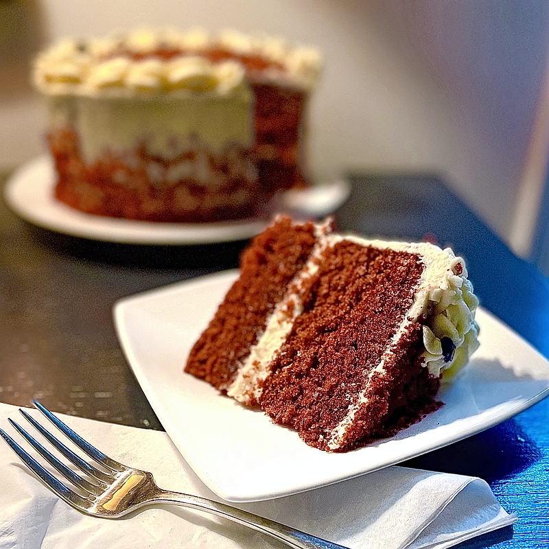 Espresso red velvet cake