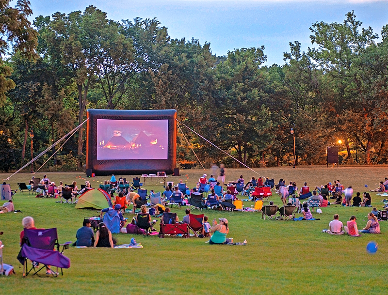 Naperville’s A Night at the Movies