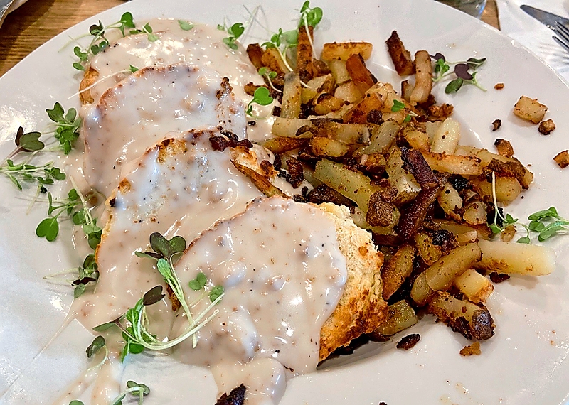 Biscuits and gravy at Rosie’s Home Cookin’