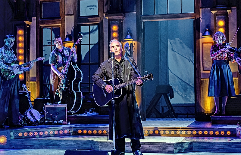 Ron E. Rains in Drury Lane Theatre’s ‘Ring of Fire: The Music of Johnny Cash’
