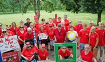 Thirty-six teams raised more than $64,000 for the American Parkinson Disease Association Illinois Chapter Optimism Walk on June 22 at the Naperville Riverwalk. Love for Linda was one of the top fundraising teams.