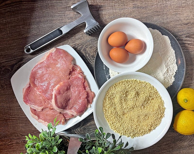 Ingredients to make schnitzel