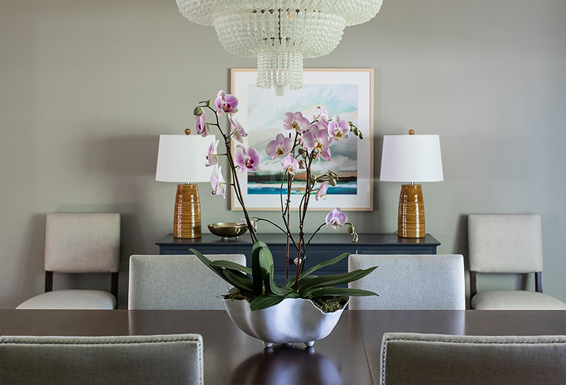 The dining room in the Glen Ellyn home