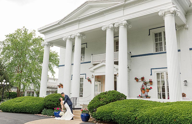 The newlyweds outside Mesón Sabika