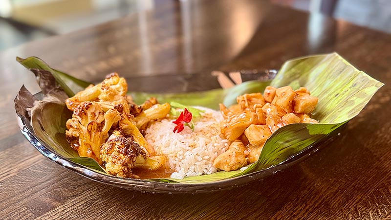 Roasted cauliflower and chicken bites