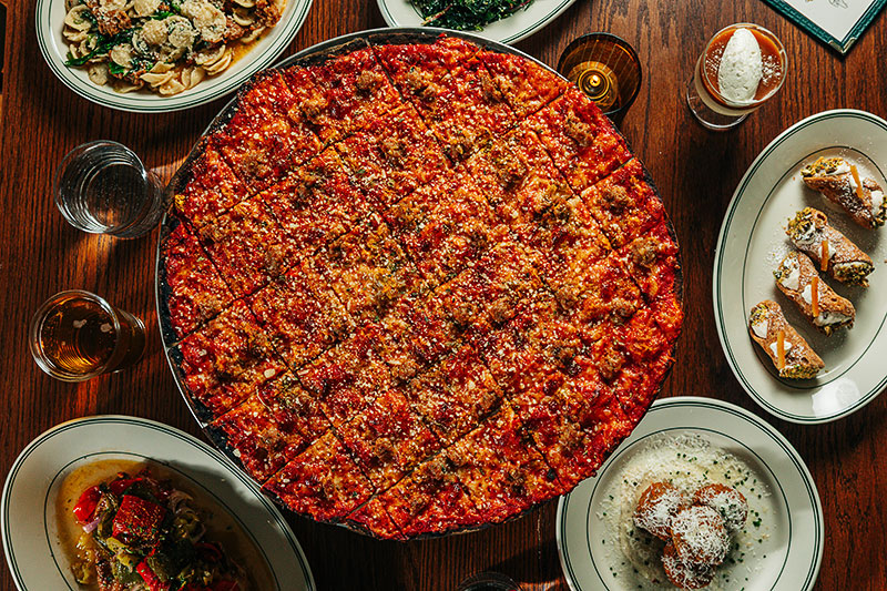 Chicago tavern-style pizza