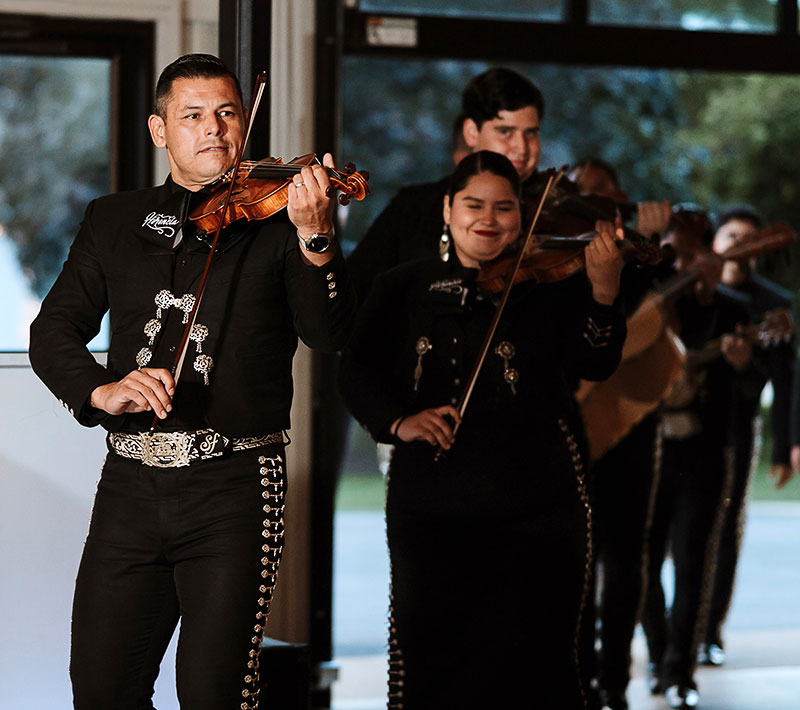 Mariachi Herencia de Mexico