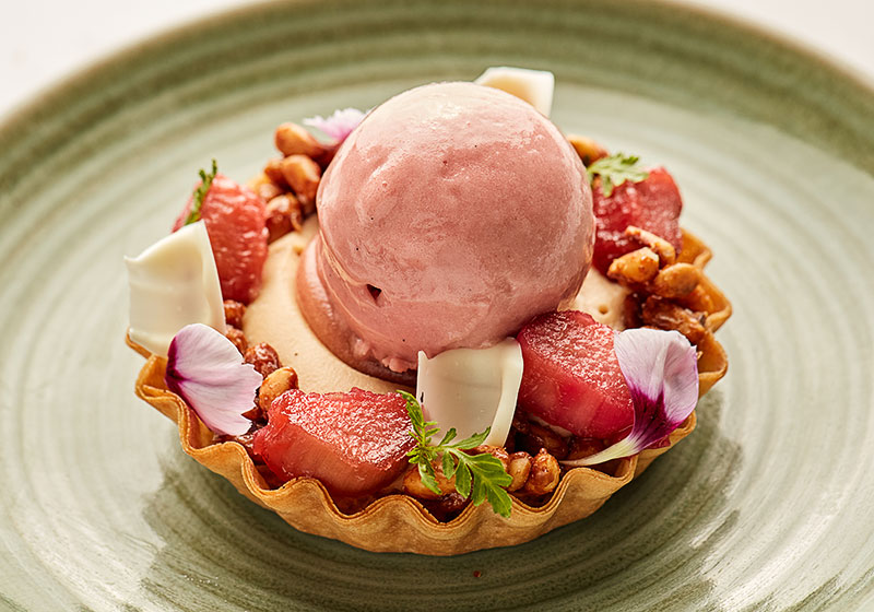 Pine nut tart