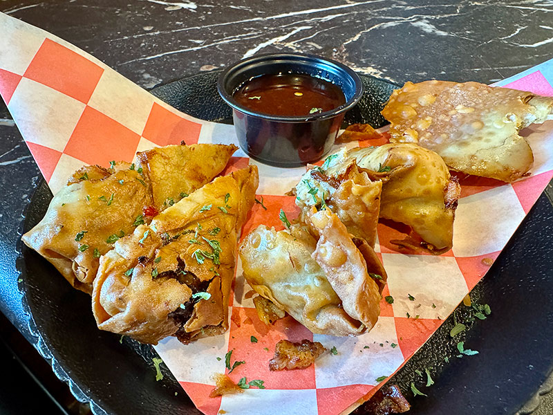 Vibez egg rolls