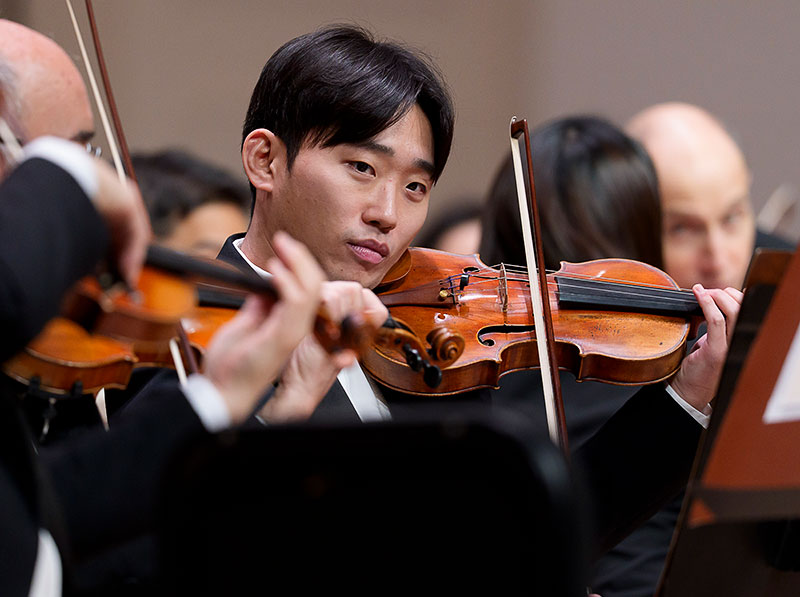 A violinist in The Chicago Symphony Orchestra